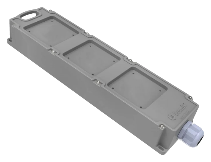 Tribox Socket strip enclosure (without cut-outs) BG4-100X-0X0X